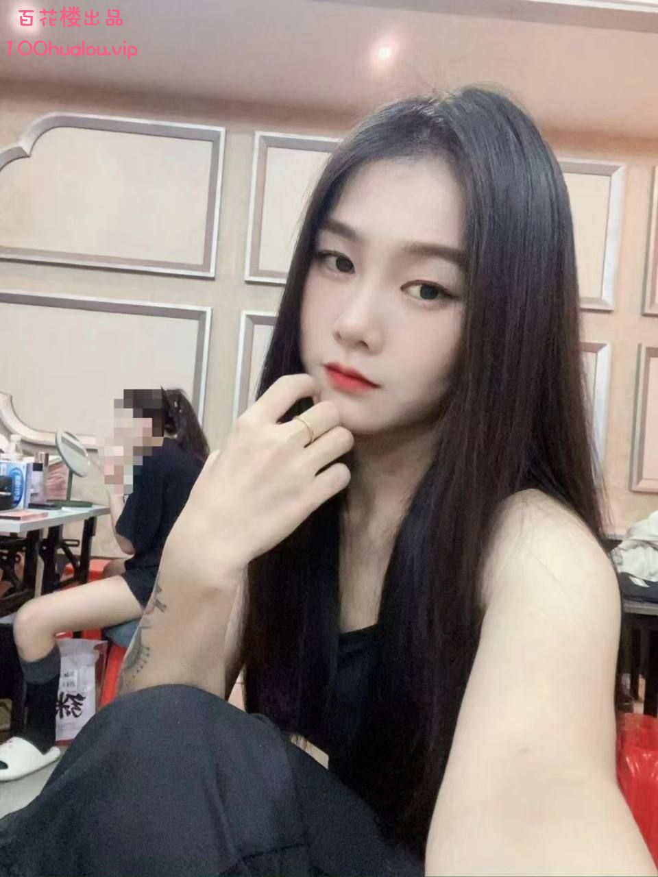 东莞 蜜桃臀 小玲儿