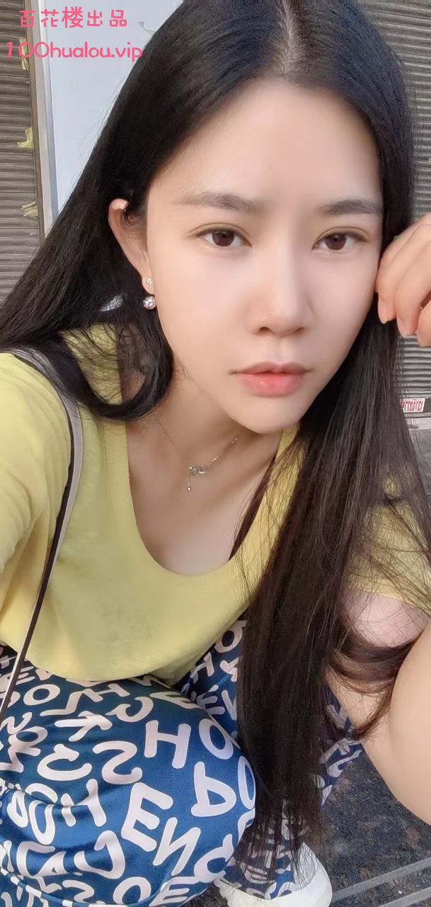 广州 C奶蜜桃臀 小狐狸