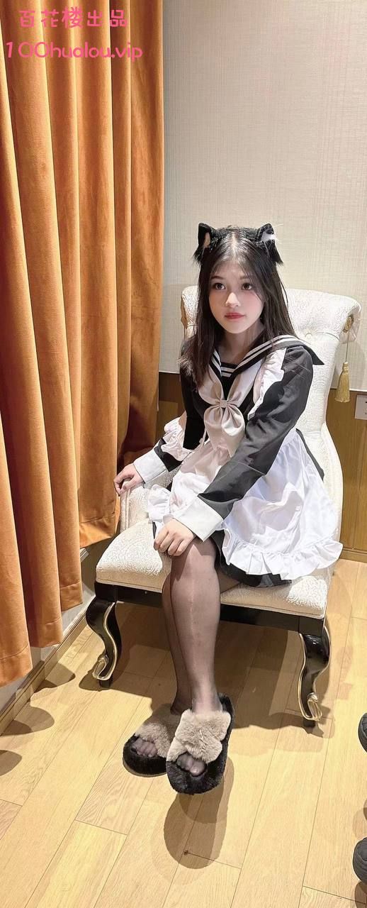 广州 可爱萝莉 小白狐