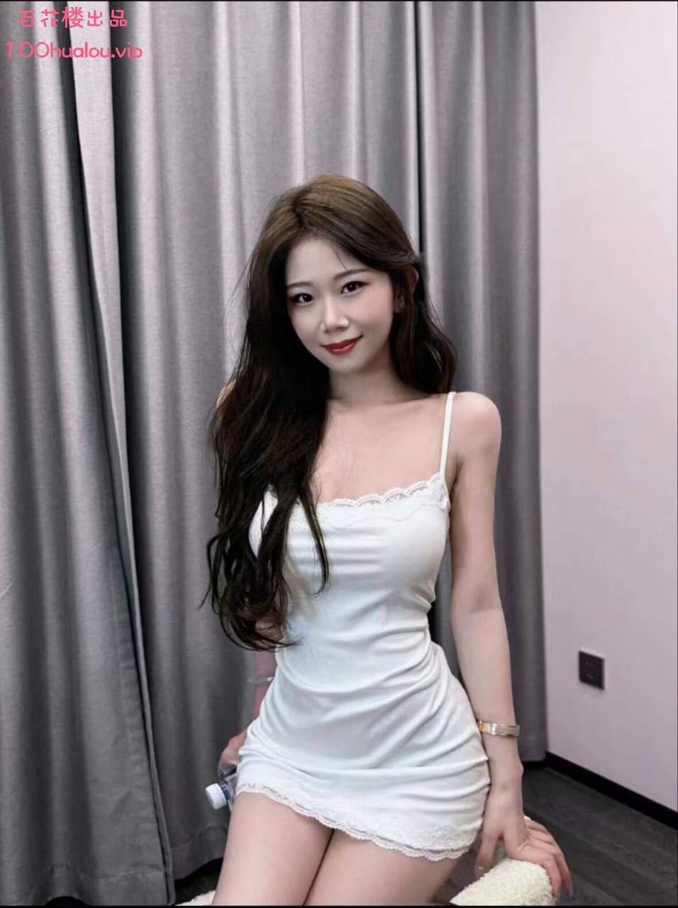 佛山 S腰长腿嫩妹 兮兮