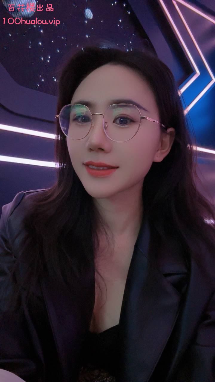 苏州 中越混血长腿御姐 依依