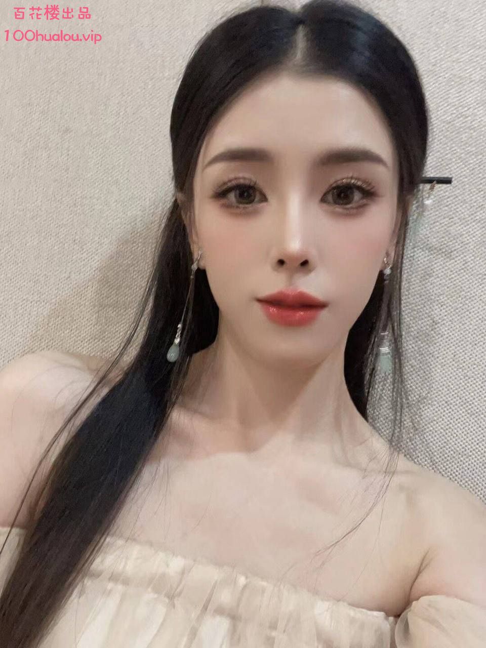 重庆 蜜桃臀 佳佳