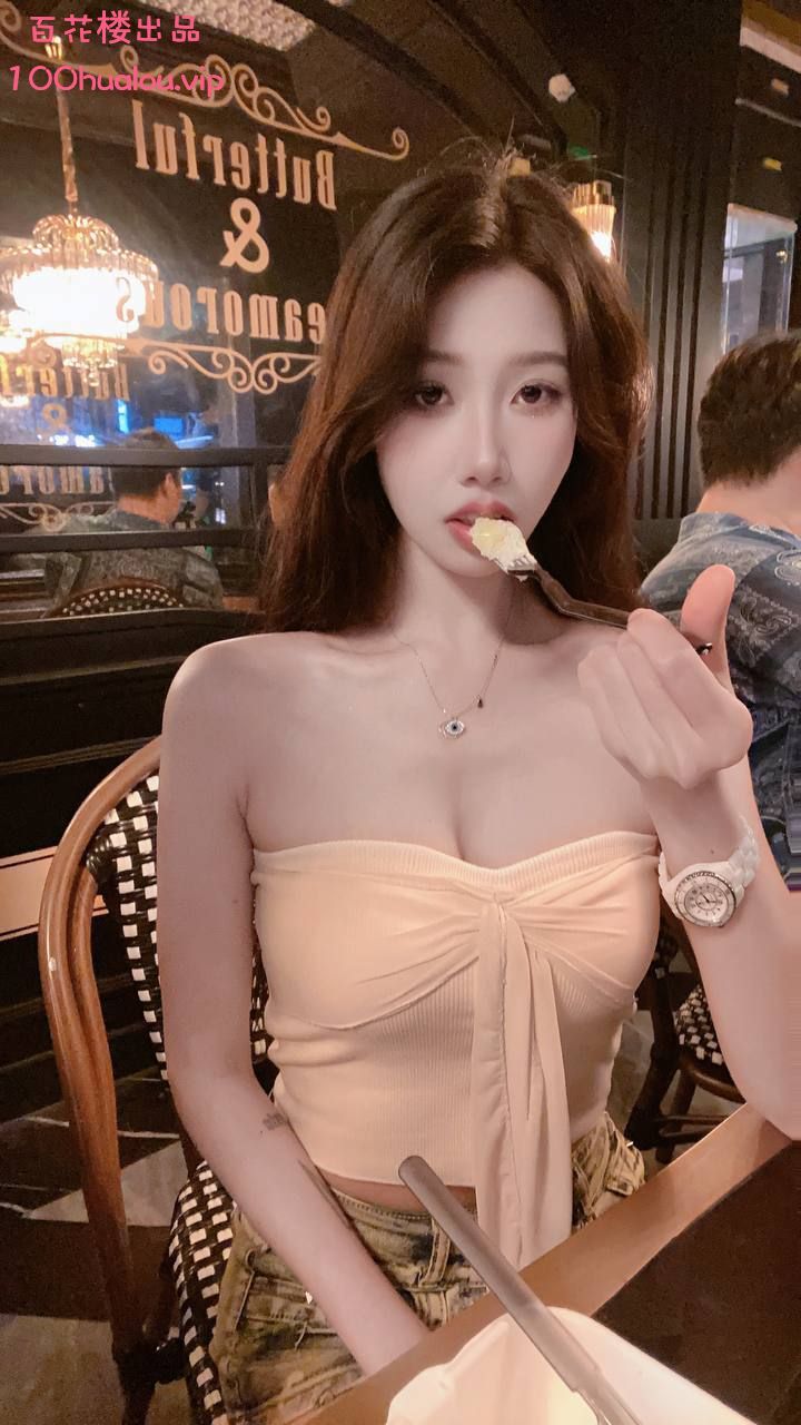 武汉 大长腿皮肤雪白 菲菲儿